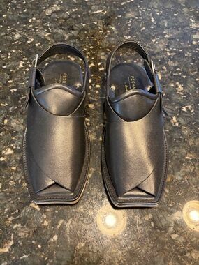 NEW Peshawari Sandals by Bata Black Leather Pakistan Handmade Style Mens Size 10